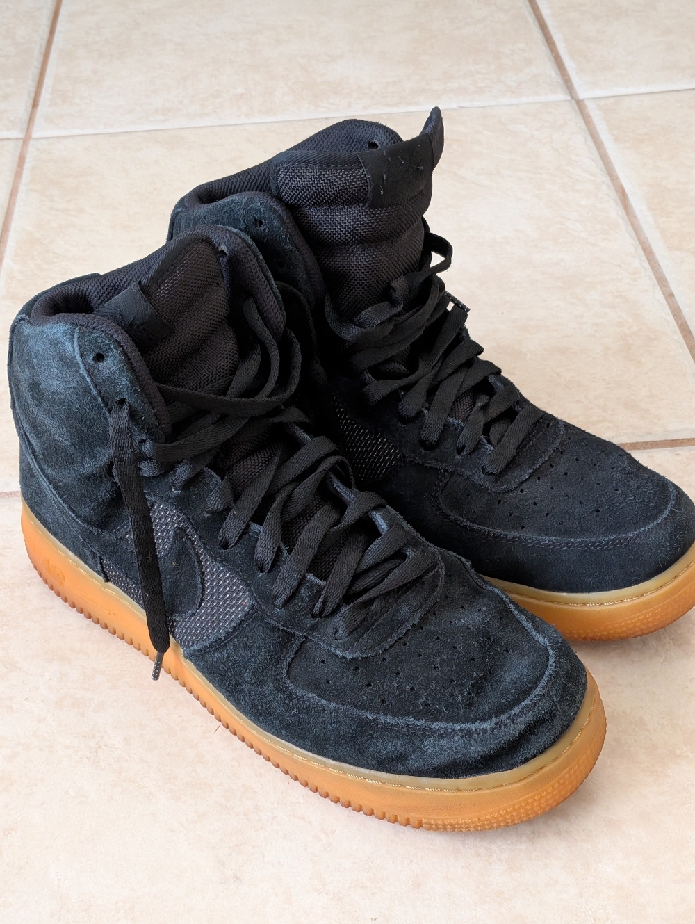 Nike Air Force 1 High ‘07 LV8 Black Suede Sneakers Size 10.5